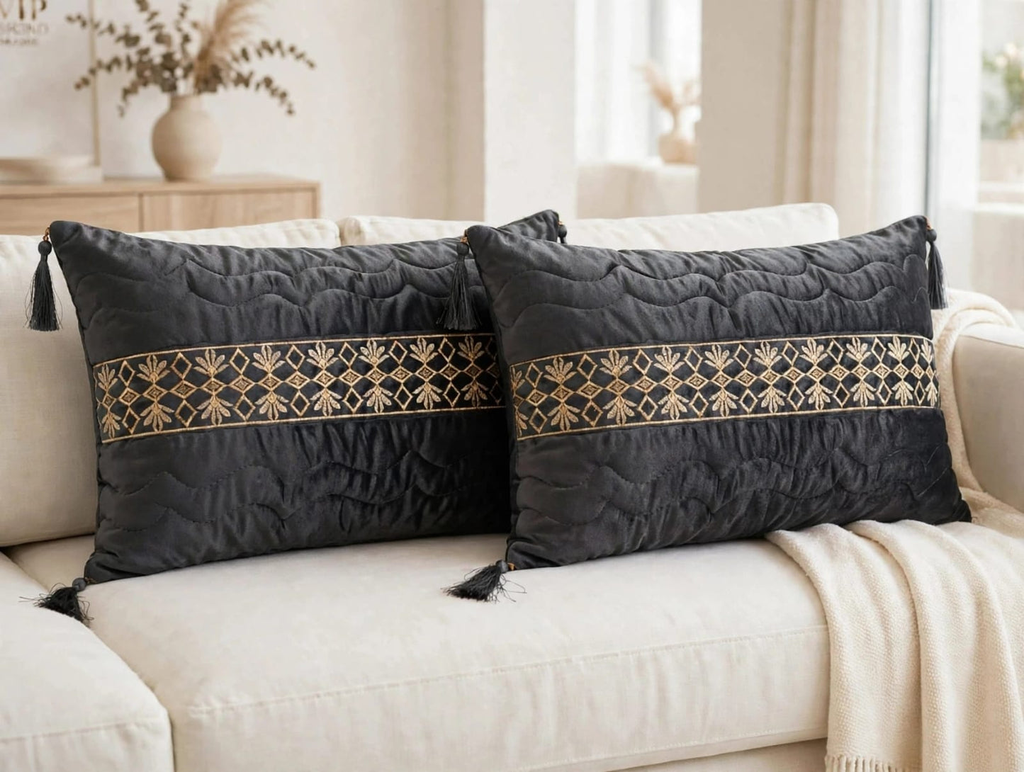 🖤 Premium Embroidered Velvet Pillow Pair | Luxury Black & Gold | Soft Decorative Bed Pillows | Elegant Bedroom Décor ✨